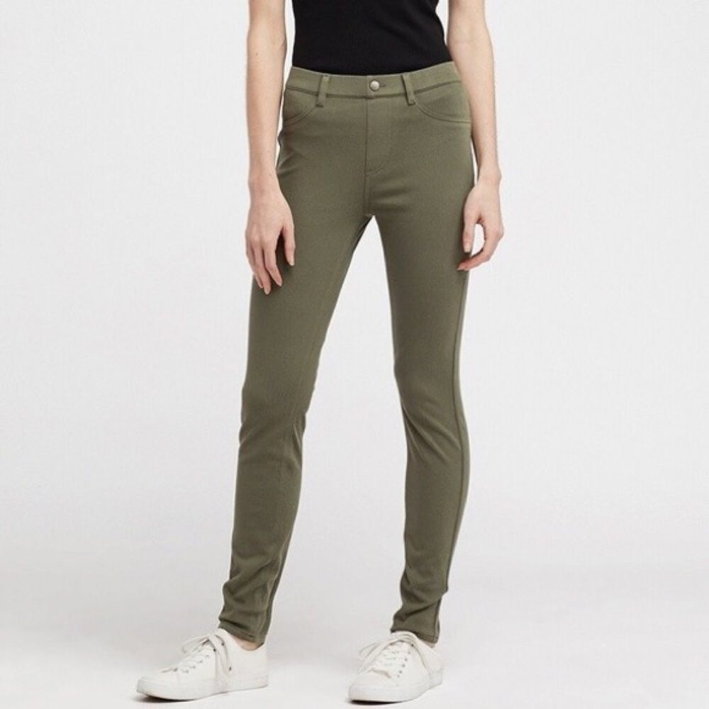 Uniqlo olive jegging Size XS